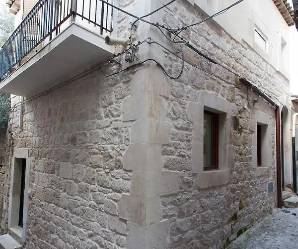 Terrazzo Vinicio Casa de Férias Scicli